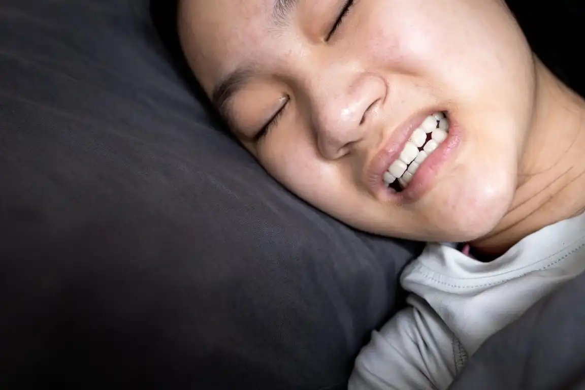 How to Stop Grinding Teeth in Sleep Naturally